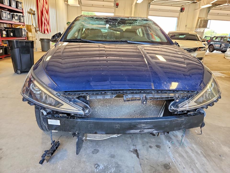 63601126 :رقم المزاد ، 5NPD84LF0LH609436 vin ، 2020 Hyundai Elantra مزاد بيع