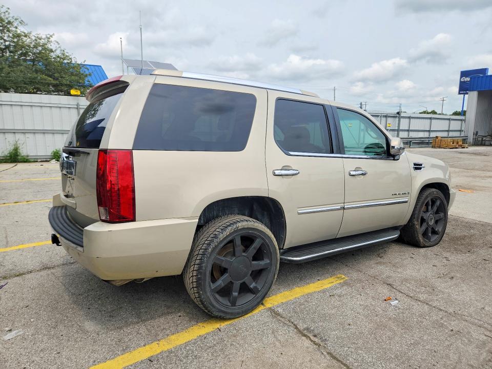 Продаж на аукціоні авто 2007 Cadillac Escalade, vin: 1GYFK63847R337571, номер лоту: 64909146