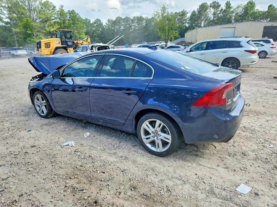 63774136 :رقم المزاد ، YV1612FH4E1285829 vin ، 2014 Volvo S60 مزاد بيع