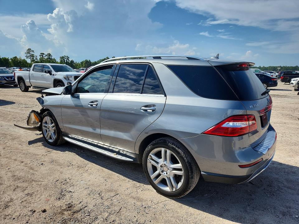 64742076 :رقم المزاد ، 4JGDA5JBXFA605606 vin ، 2015 Mercedes-benz Ml مزاد بيع