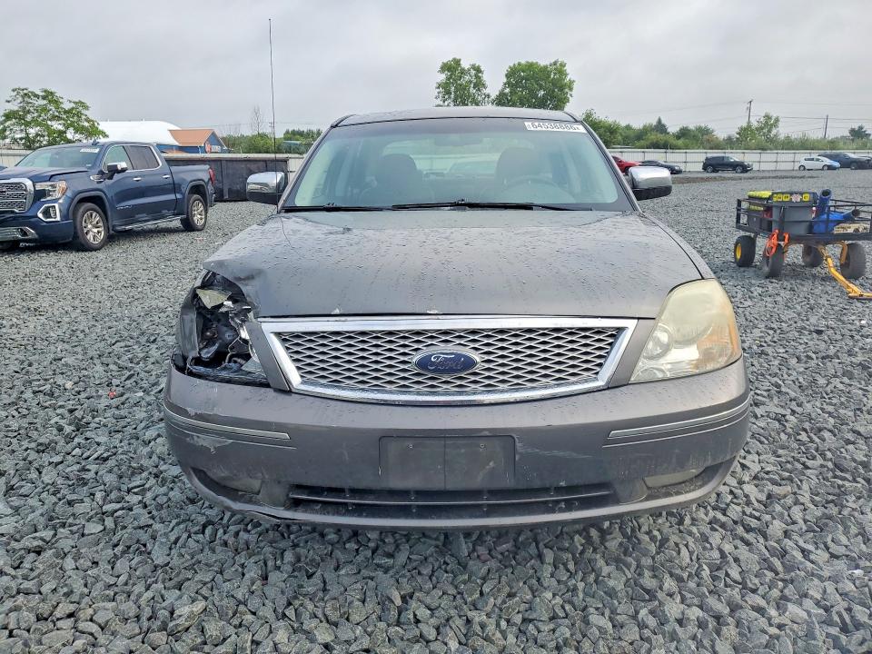 64538886 :رقم المزاد ، 1FAFP25116G131477 vin ، 2006 Ford Five Hundred مزاد بيع