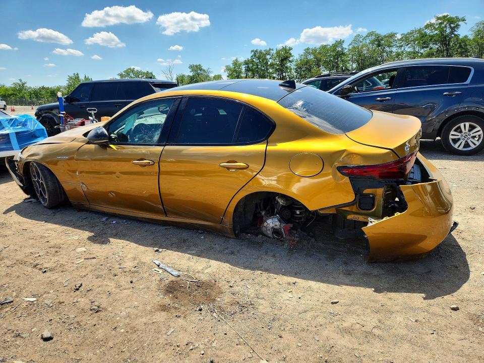 Продаж на аукціоні авто 2022 Alfa Romeo Giulia, vin: ZARFANBN6N7653515, номер лоту: 65080346