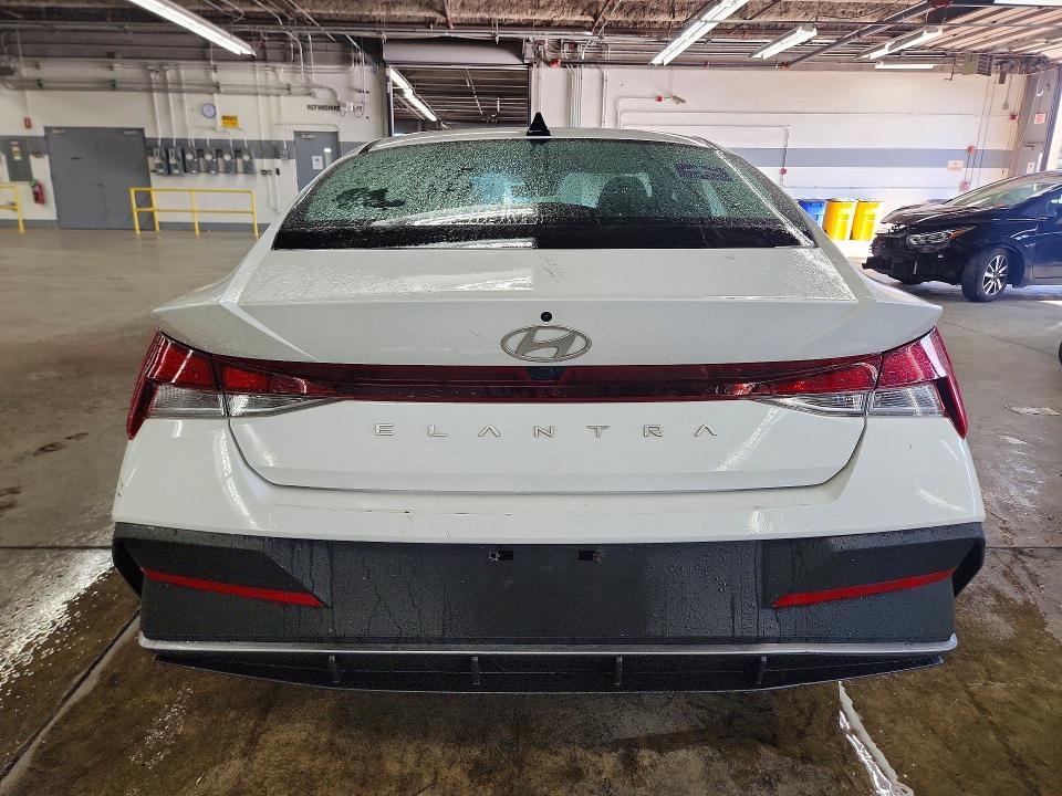 65938016 :رقم المزاد ، KMHLM4DG6RU664725 vin ، 2024 Hyundai Elantra مزاد بيع