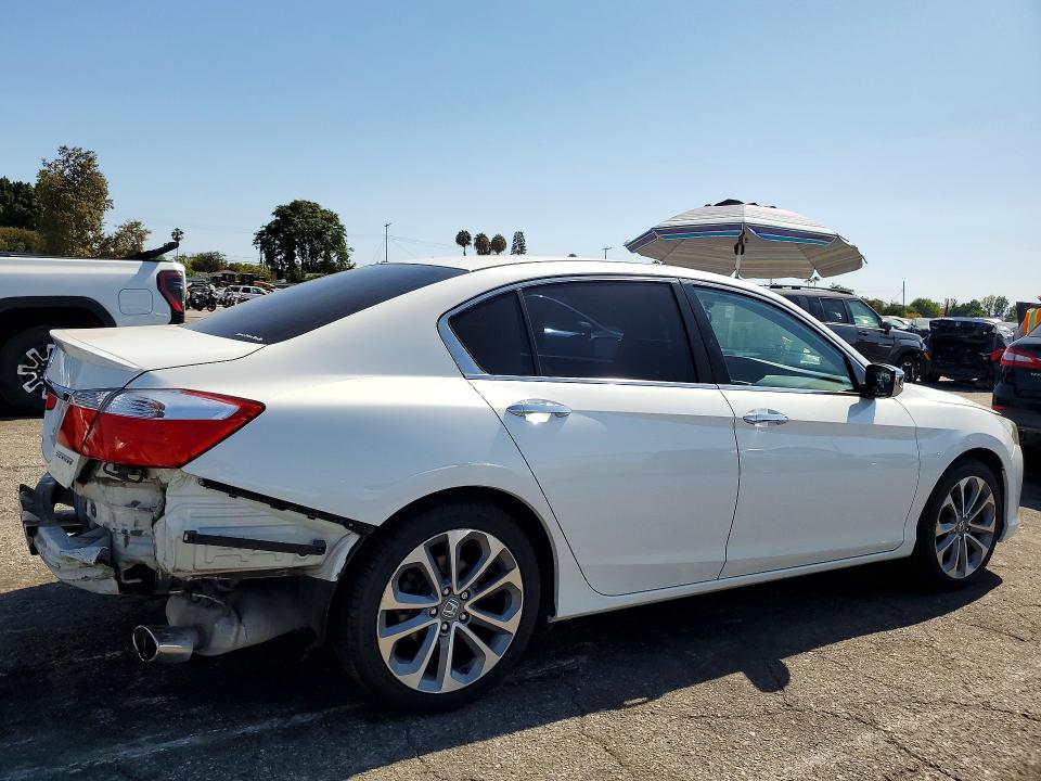 64610466 :رقم المزاد ، 1HGCR2F56EA042029 vin ، 2014 Honda Accord مزاد بيع
