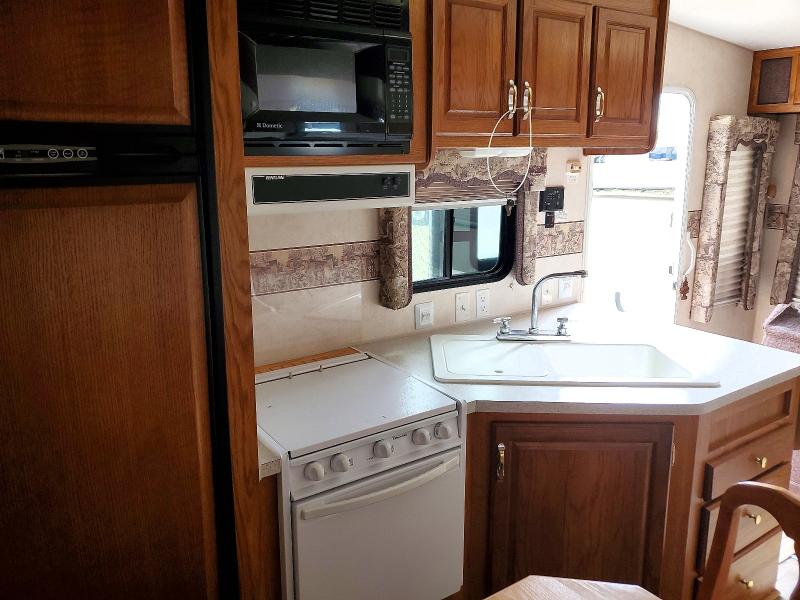 Продаж на аукціоні авто 2004 Nash 5th Wheel, vin: 4N15C262640120927, номер лоту: 65921316