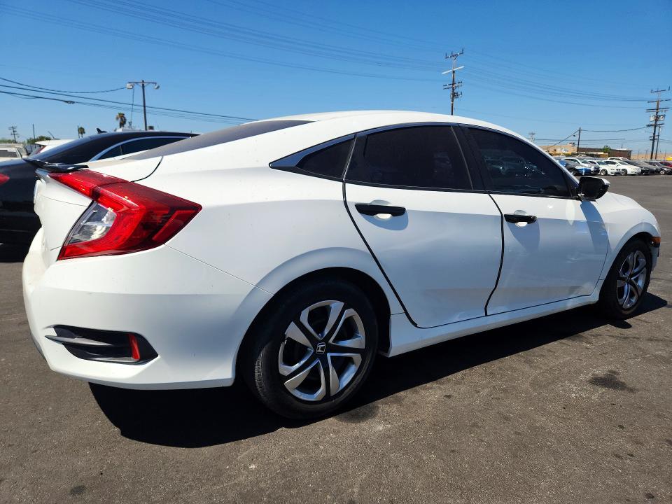 Продаж на аукціоні авто 2017 Honda Civic, vin: 2HGFC2F58HH515871, номер лоту: 66769946