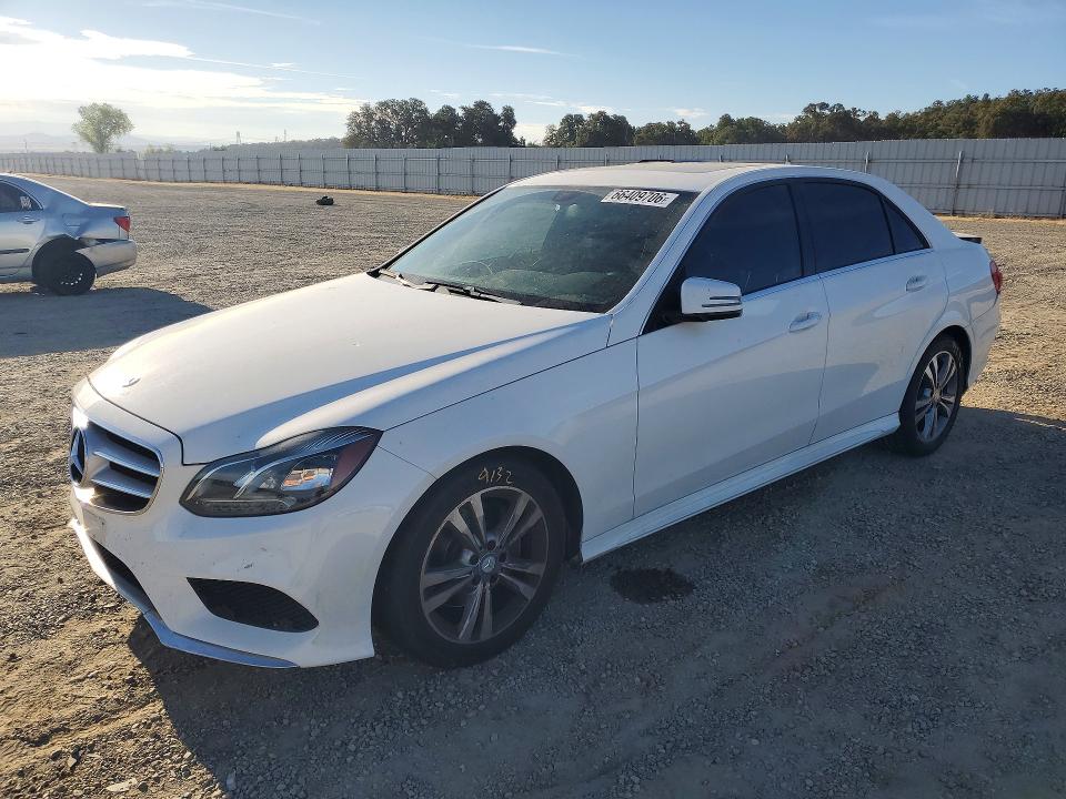 2015 Mercedes-benz E-class მანქანა იყიდება აუქციონზე, vin: WDDHF0EB7FB112194, აუქციონის ნომერი: 66409706
