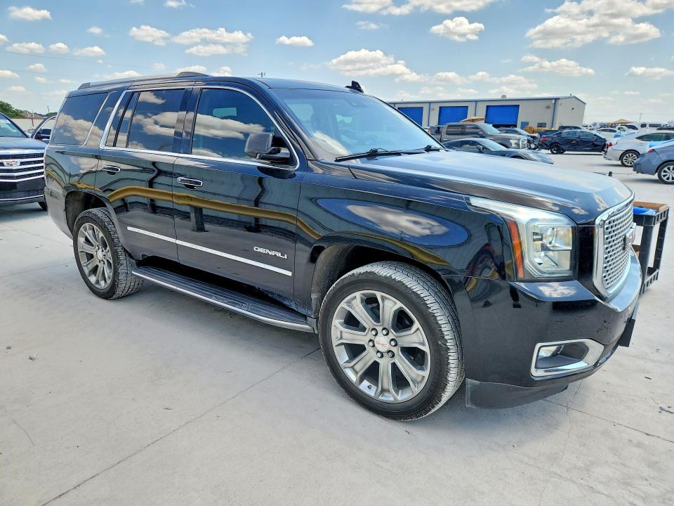 64490786 :رقم المزاد ، 1GKS1CKJ9KR320773 vin ، 2019 Gmc Yukon مزاد بيع