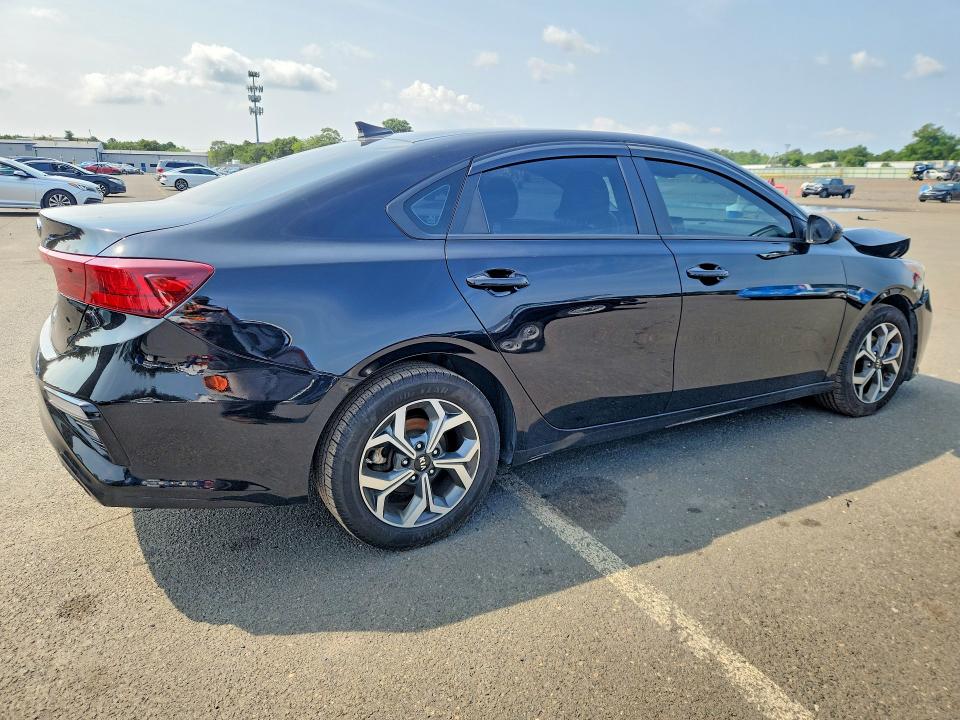 Продажа на аукционе авто 2021 Kia Forte, vin: 3KPF24AD6ME273552, номер лота: 65090666