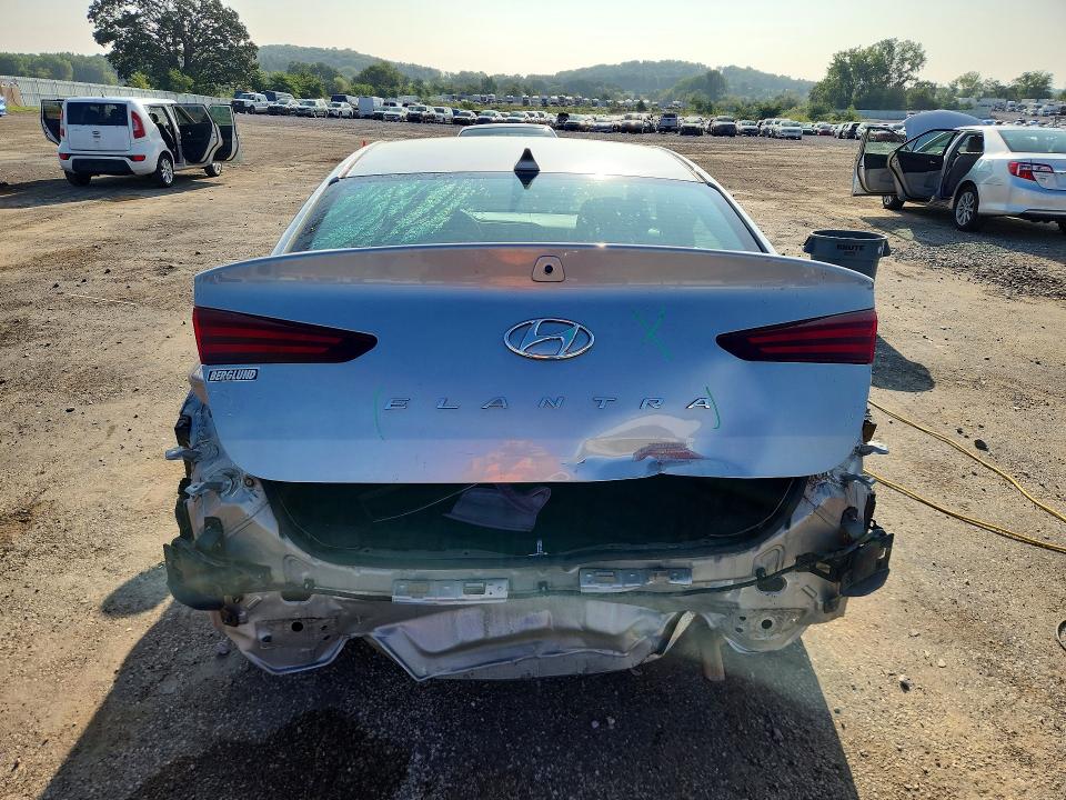 2020 Hyundai Elantra მანქანა იყიდება აუქციონზე, vin: 5NPD84LF7LH581490, აუქციონის ნომერი: 65318936