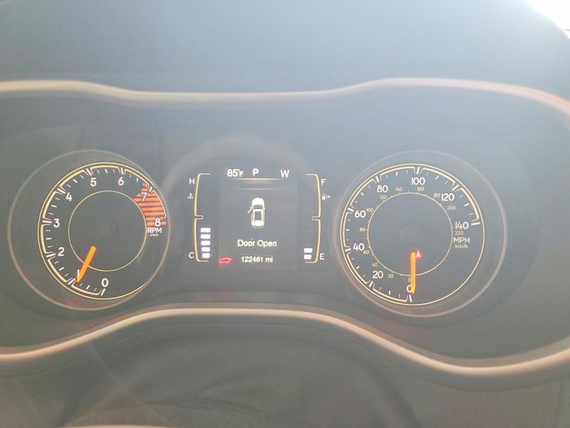 64733976 :رقم المزاد ، 1C4PJMLX1JD522500 vin ، 2018 Jeep Cherokee مزاد بيع