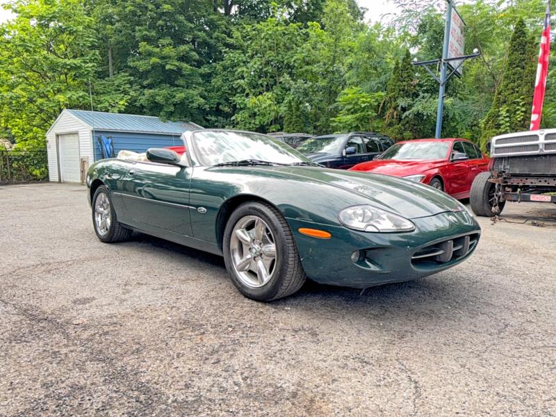 1999 Jaguar Xk8 მანქანა იყიდება აუქციონზე, vin: SAJGX2049XC038524, აუქციონის ნომერი: 64196686