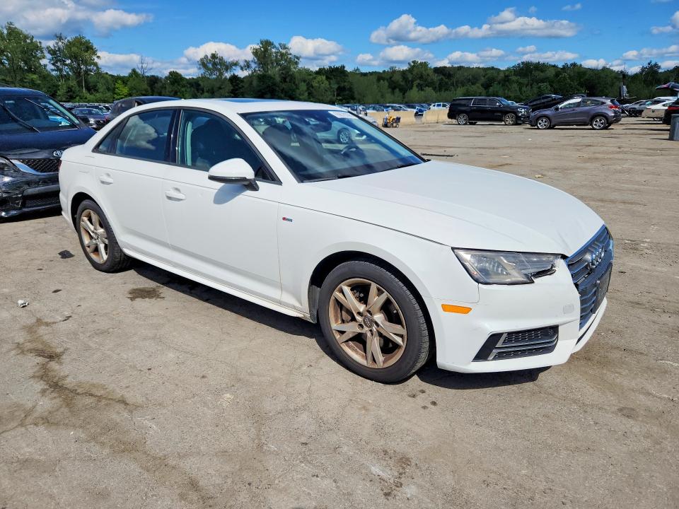 Продаж на аукціоні авто 2018 Audi A4, vin: WAUDNAF47JA065164, номер лоту: 65678396