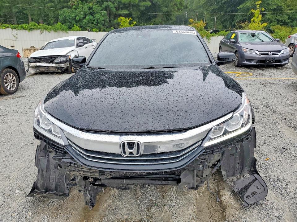 Продаж на аукціоні авто 2017 Honda Accord, vin: 1HGCR2F9XHA216871, номер лоту: 63853446