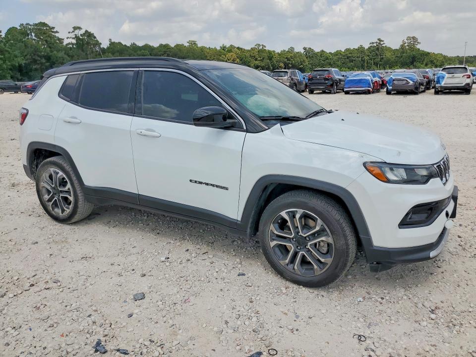 2024 Jeep Compass მანქანა იყიდება აუქციონზე, vin: 3C4NJDCN9RT585856, აუქციონის ნომერი: 63896366