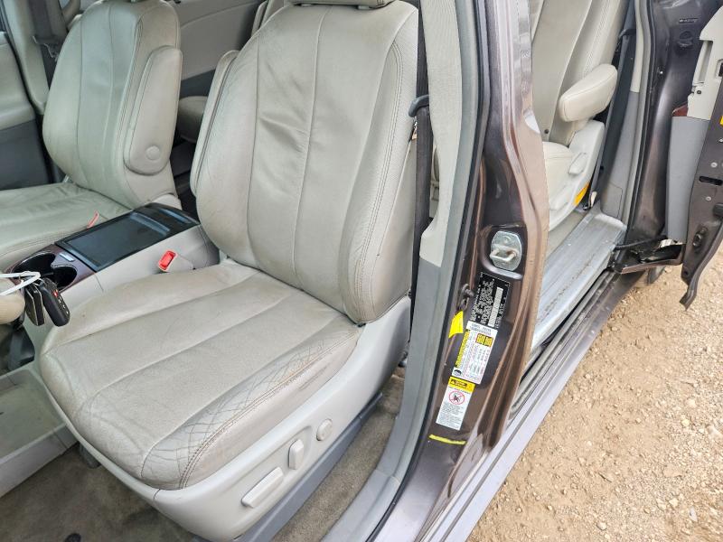 Продажа на аукционе авто 2013 Toyota Sienna, vin: 5TDYK3DC5DS349192, номер лота: 63905836