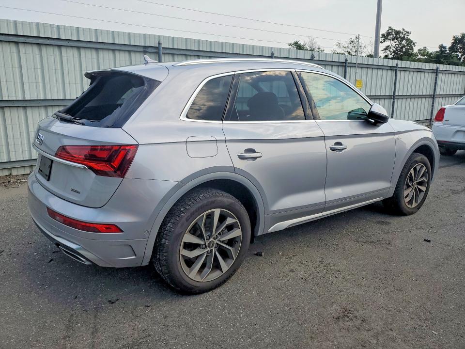 Продажа на аукционе авто 2022 Audi Q5, vin: WA1GAAFY6N2059476, номер лота: 63779696