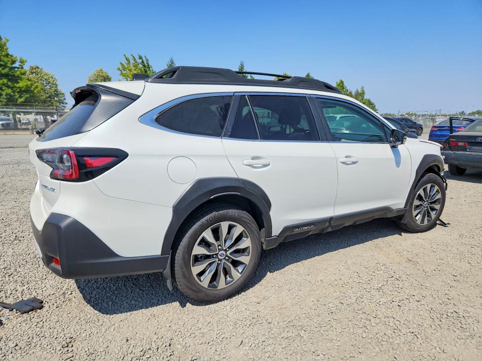 64072256 :رقم المزاد ، 4S4BTANC0P3208375 vin ، 2023 Subaru Outback مزاد بيع