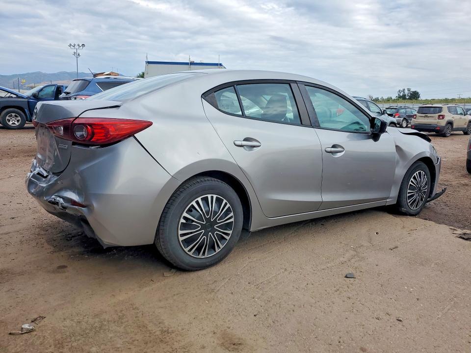 64693486 :رقم المزاد ، JM1BM1T78F1221604 vin ، 2015 Mazda 3 مزاد بيع
