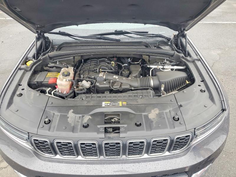 63503296 :رقم المزاد ، 1C4RJKAG6P8833678 vin ، 2023 Jeep Grand Cherokee مزاد بيع