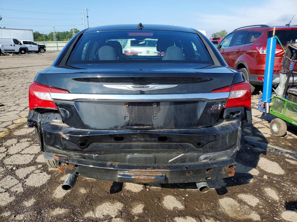 56083896 :رقم المزاد ، 1C3CCBBG8CN257655 vin ، 2012 Chrysler 200 مزاد بيع