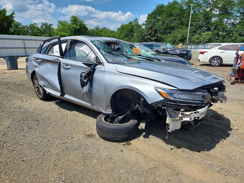 Продажа на аукционе авто 2022 Honda Accord, vin: 1HGCV1F55NA061127, номер лота: 65564136