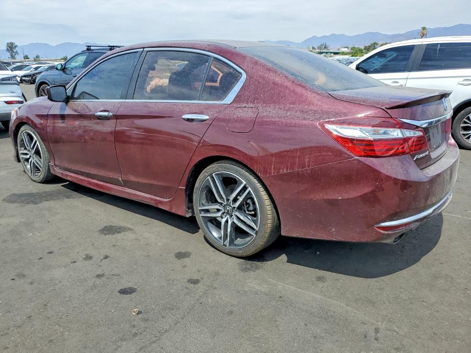67133916 :رقم المزاد ، 1HGCR2F61HA023031 vin ، 2017 Honda Accord مزاد بيع