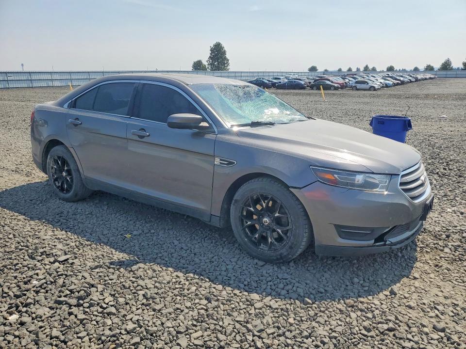 64639206 :رقم المزاد ، 1FAHP2E97DG209644 vin ، 2013 Ford Taurus مزاد بيع
