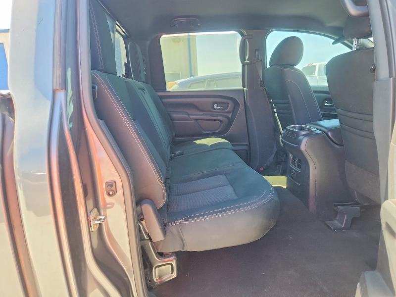 Продаж на аукціоні авто 2018 Nissan Titan Xd, vin: 1N6BA1F49JN522794, номер лоту: 65624116