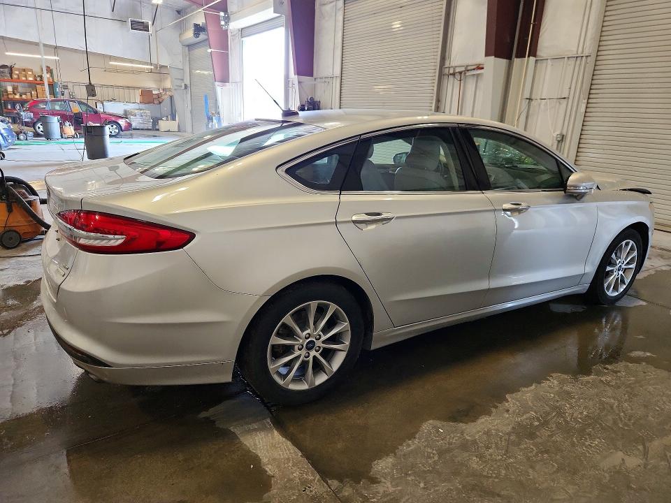 2017 Ford Fusion მანქანა იყიდება აუქციონზე, vin: 3FA6P0HD1HR132649, აუქციონის ნომერი: 64438146