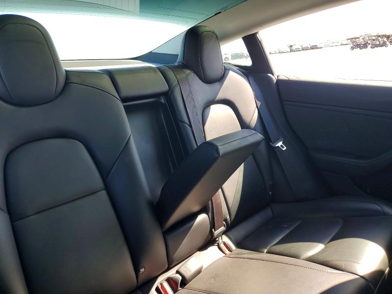 2018 Tesla Model 3 მანქანა იყიდება აუქციონზე, vin: 5YJ3E1EA2JF164780, აუქციონის ნომერი: 63813946