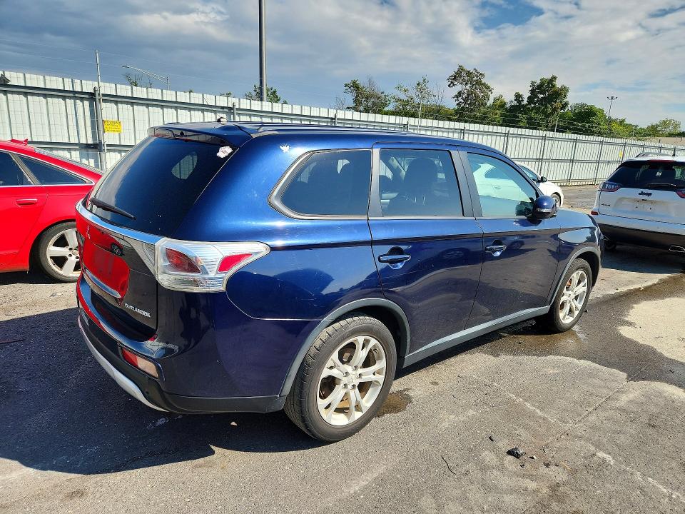 65553466 :رقم المزاد ، JA4AD3A34FZ007793 vin ، 2015 Mitsubishi Outlander مزاد بيع
