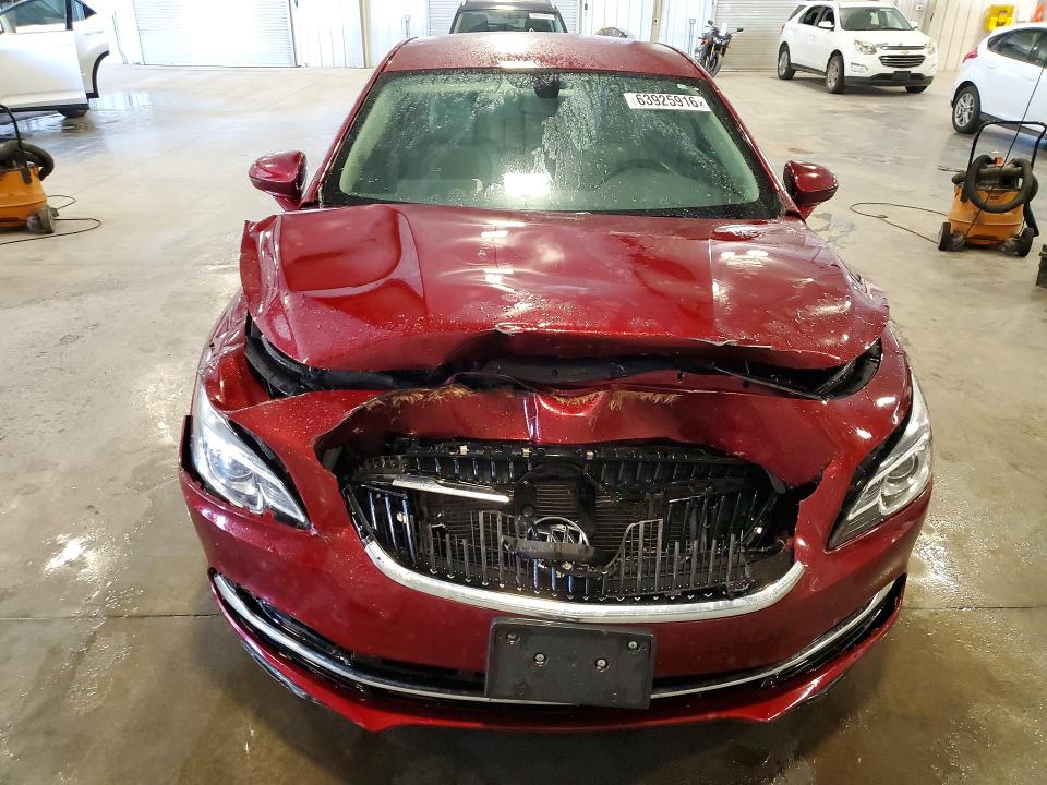 63925916 :رقم المزاد ، 1G4ZP5SS7HU149343 vin ، 2017 Buick Lacrosse مزاد بيع