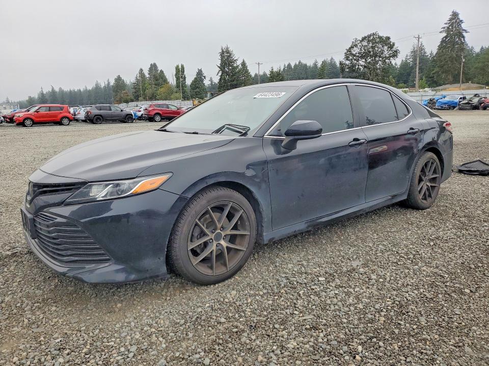 Продажа на аукционе авто 2018 Toyota Camry, vin: 4T1B11HK3JU074181, номер лота: 64423496