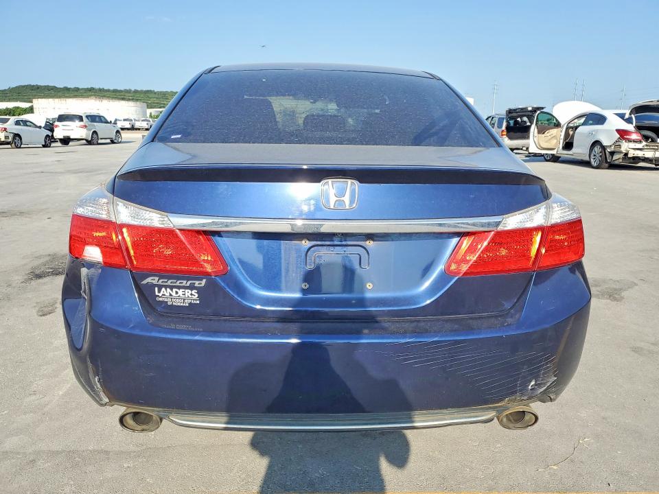 64850056 :رقم المزاد ، 1HGCR2F52FA222609 vin ، 2015 Honda Accord مزاد بيع