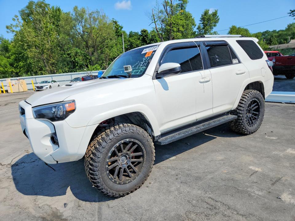 2016 Toyota 4runner მანქანა იყიდება აუქციონზე, vin: JTEBU5JR8G5303429, აუქციონის ნომერი: 64740356