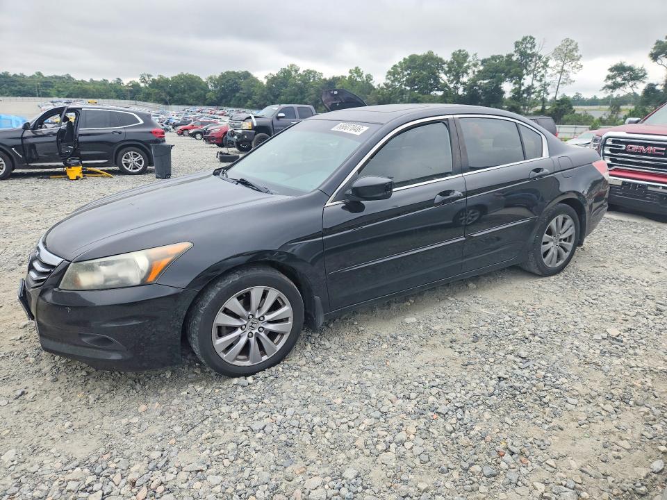 2011 Honda Accord მანქანა იყიდება აუქციონზე, vin: 1HGCP2F86BA116495, აუქციონის ნომერი: 66607046