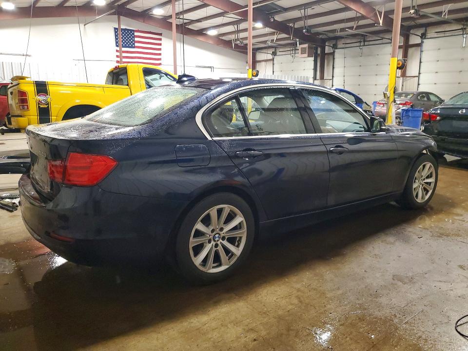 66055386 :رقم المزاد ، WBA3B3C52EJ979292 vin ، 2014 Bmw 328 مزاد بيع
