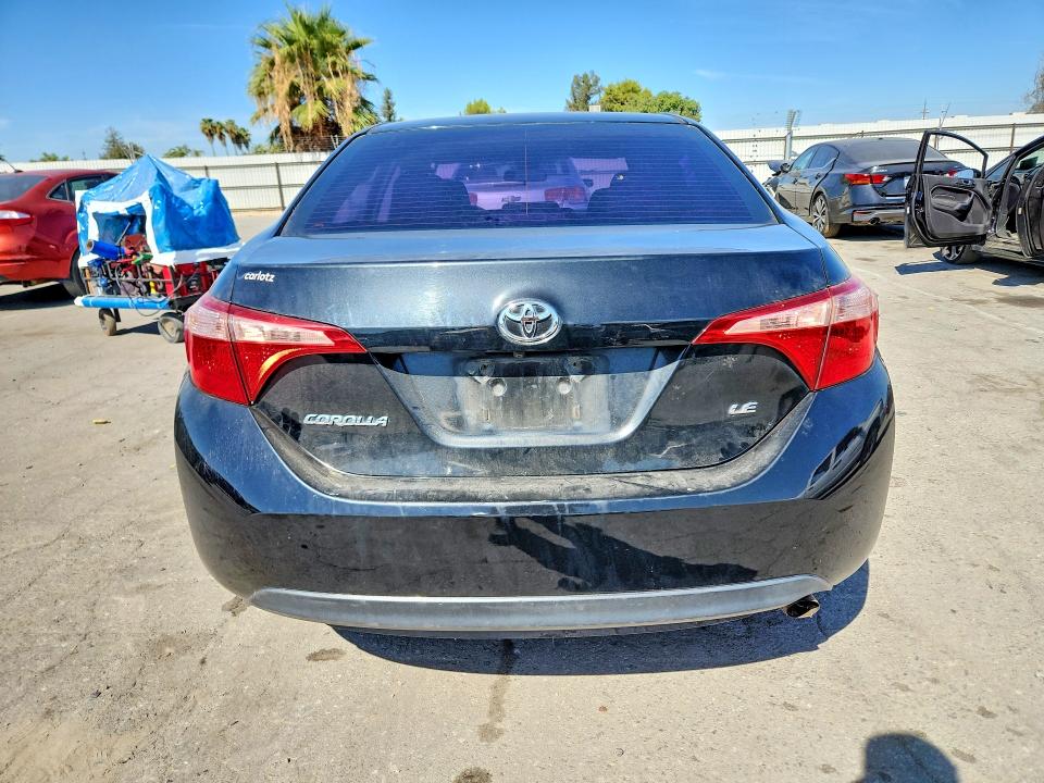 Aukcja sprzedaży 2018 Toyota Corolla, vin: 2T1BURHE1JC105459, numer aukcji: 65747106