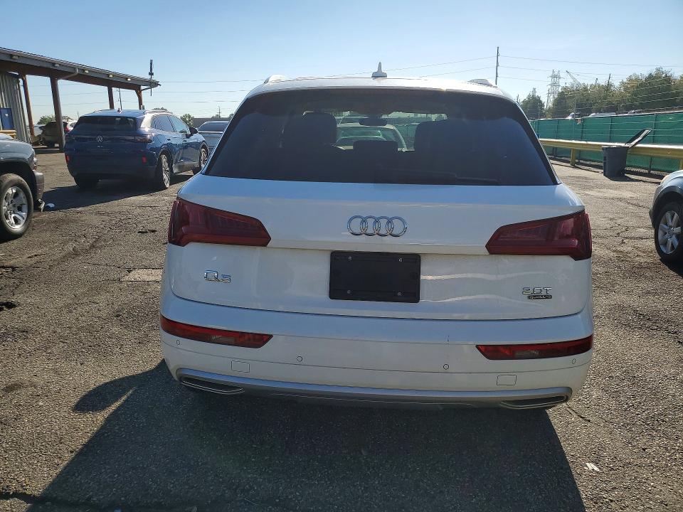 2018 Audi Q5 მანქანა იყიდება აუქციონზე, vin: WA1BNAFY2J2010798, აუქციონის ნომერი: 67024986