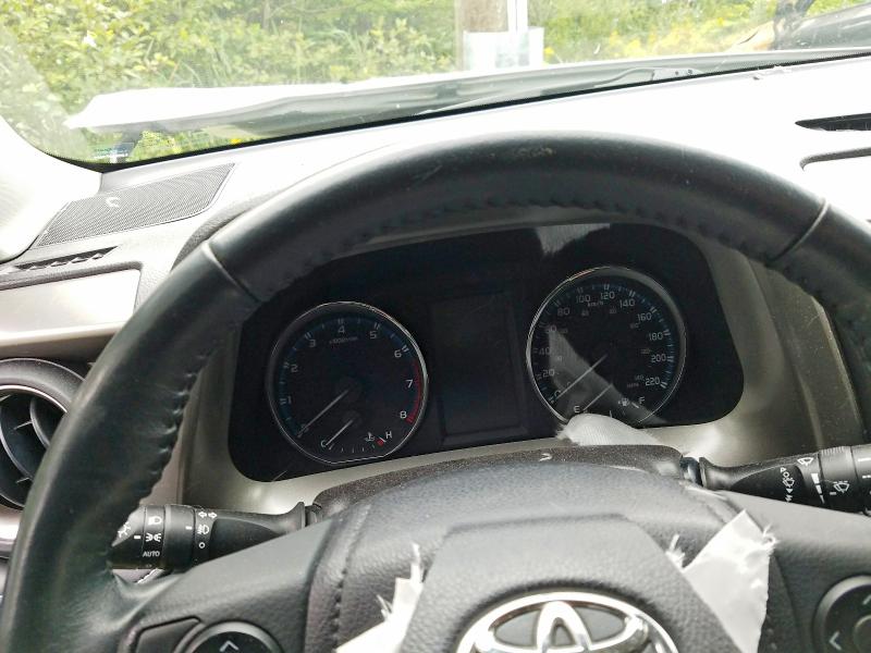 2018 Toyota Rav4 მანქანა იყიდება აუქციონზე, vin: 2T3RFREV5JW734872, აუქციონის ნომერი: 65381466