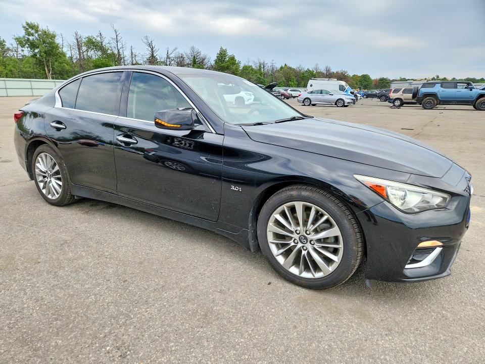 66064986 :رقم المزاد ، JN1EV7AR1JM439413 vin ، 2018 Infiniti Q50 مزاد بيع