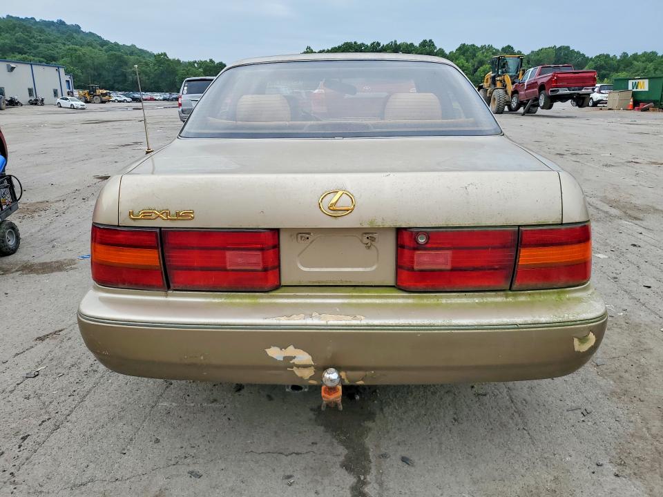 64863716 :رقم المزاد ، JT8UF11E4N0113911 vin ، 1992 Lexus Ls 400 مزاد بيع