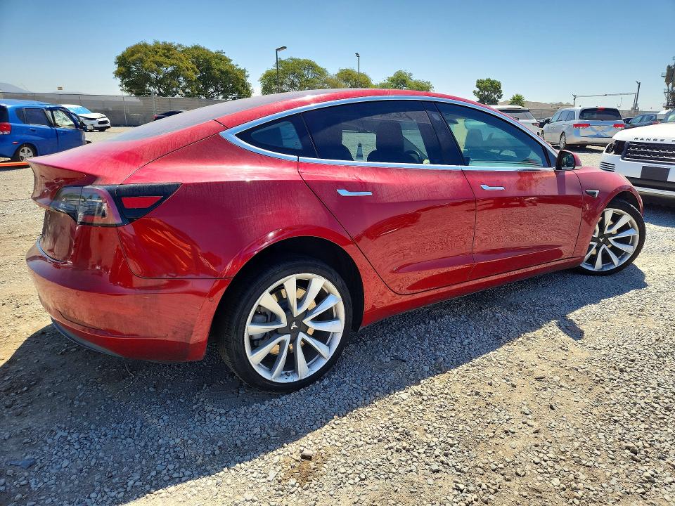 Продажа на аукционе авто 2018 Tesla Model 3, vin: 5YJ3E1EA9JF024371, номер лота: 65562366