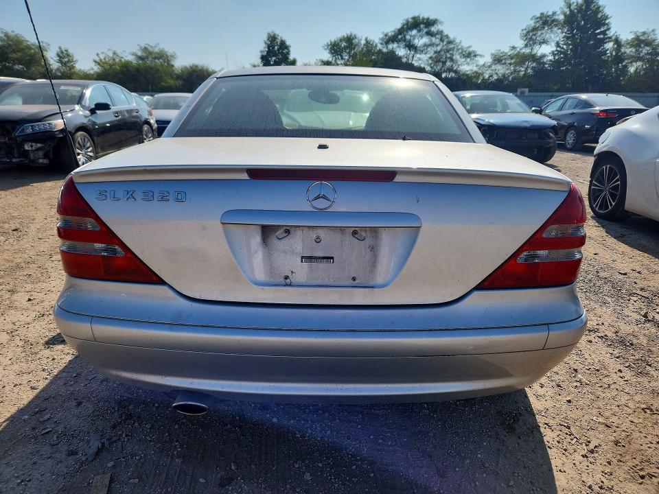 Aukcja sprzedaży 2004 Mercedes-benz Slk, vin: WDBKK65F74F304737, numer aukcji: 66634906