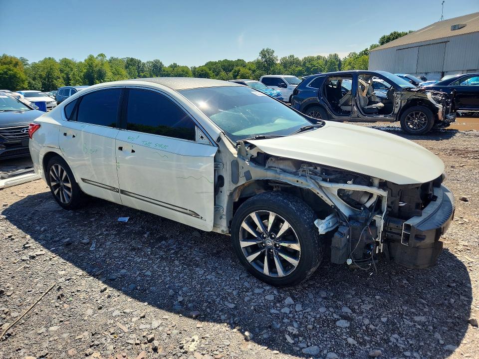 66233806 :رقم المزاد ، 1N4AL3AP5GC277833 vin ، 2016 Nissan Altima مزاد بيع