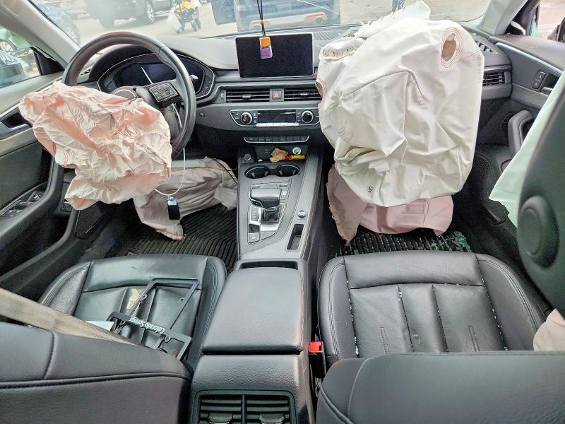 Продажа на аукционе авто 2018 Audi A4, vin: WAUENAF45JA137273, номер лота: 66193456