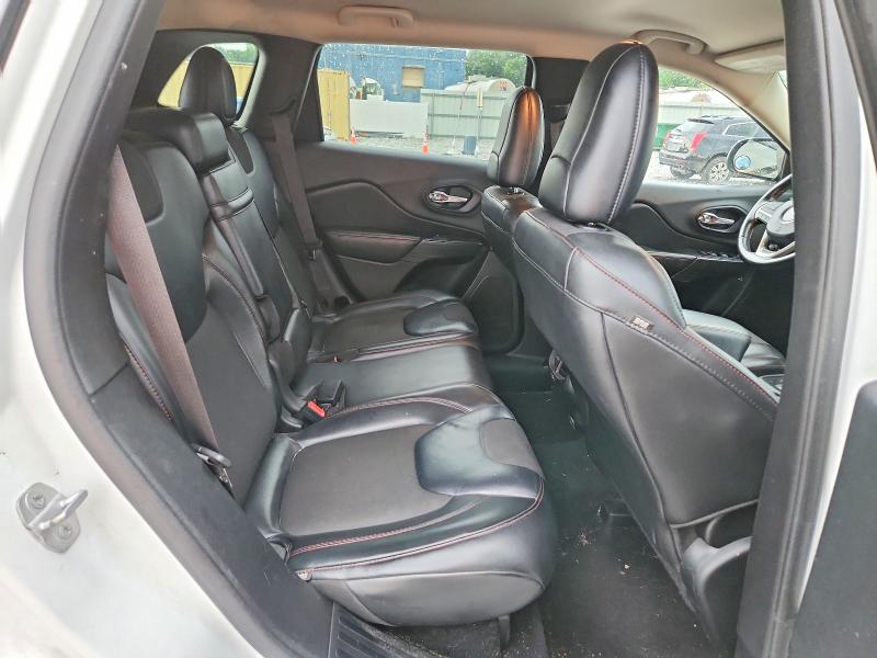 64606236 :رقم المزاد ، 1C4PJMBS6FW667436 vin ، 2015 Jeep Cherokee مزاد بيع