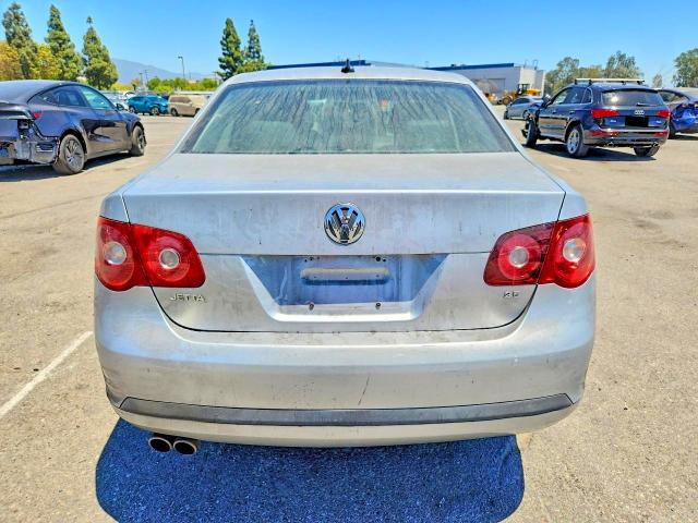 63415986 :رقم المزاد ، 3VWSG71K77M101456 vin ، 2007 Volkswagen Jetta مزاد بيع