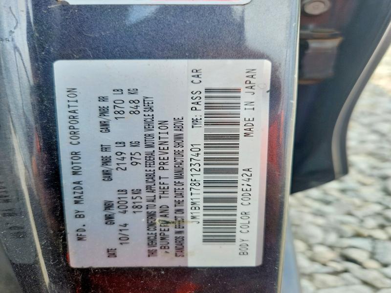 65815086 :رقم المزاد ، JM1BM1T78F1237401 vin ، 2015 Mazda 3 مزاد بيع